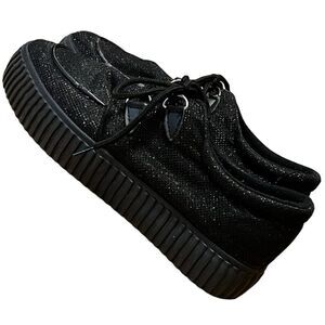 Staka black platform ladies sneaker size 40 lace up zoom in for signs of wear